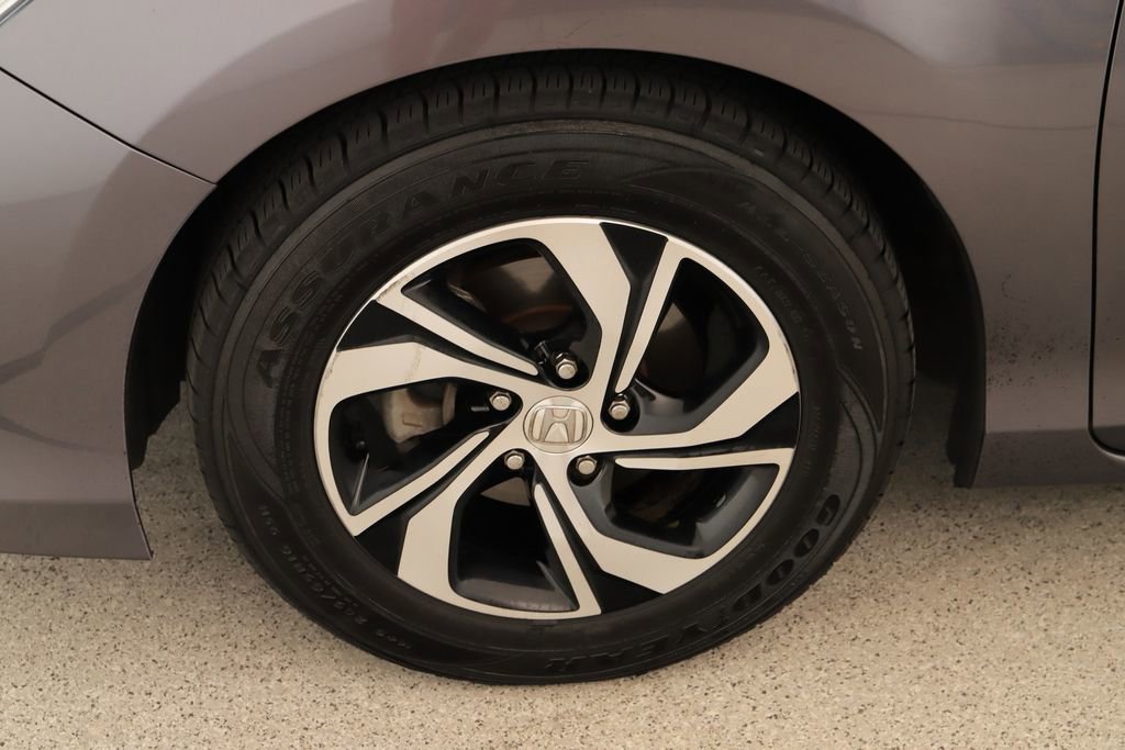 Used 2016 Honda Accord LX image 32