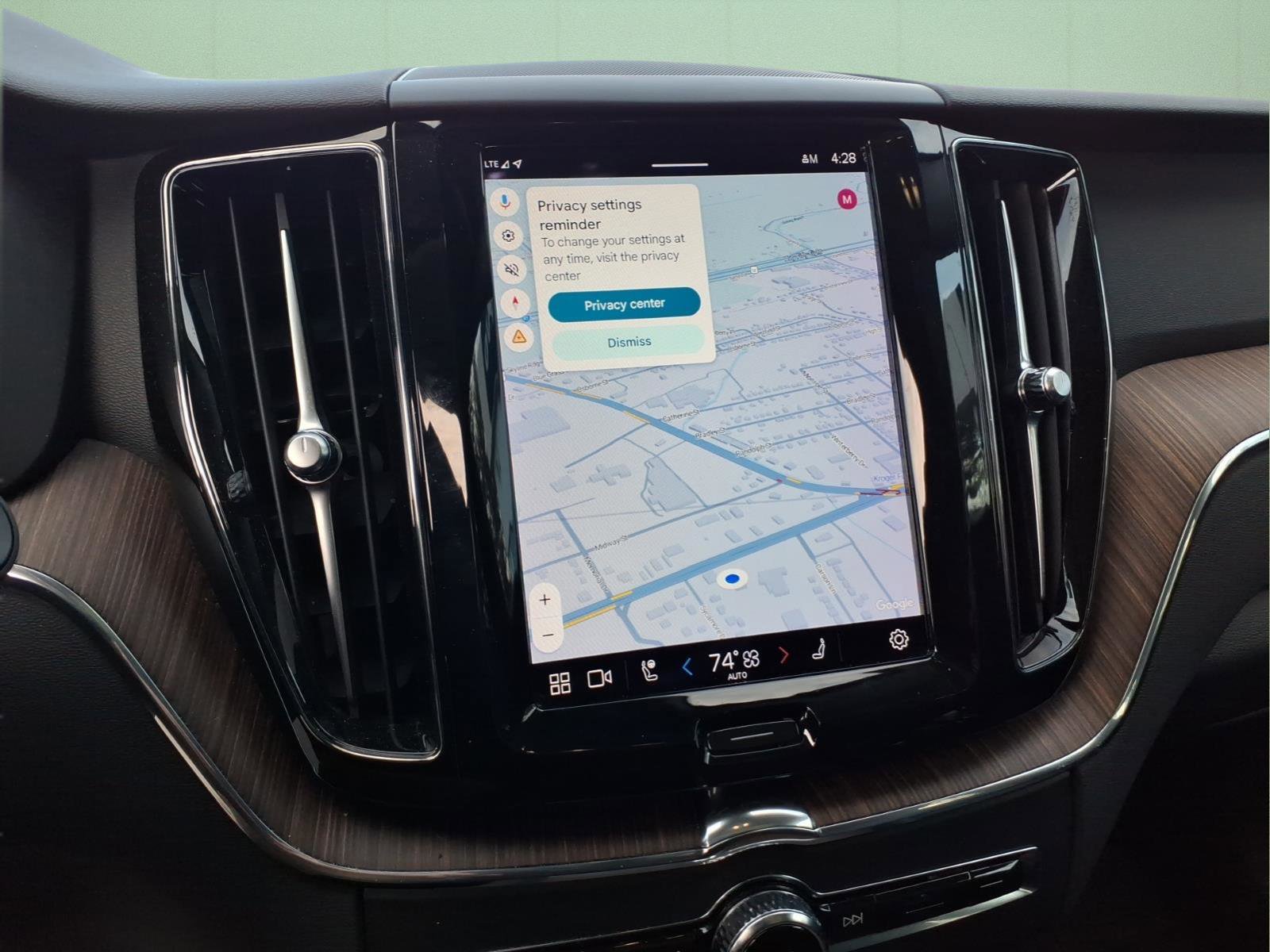 Used 2023 Volvo XC60 B5 Plus w/ Climate Package image 22