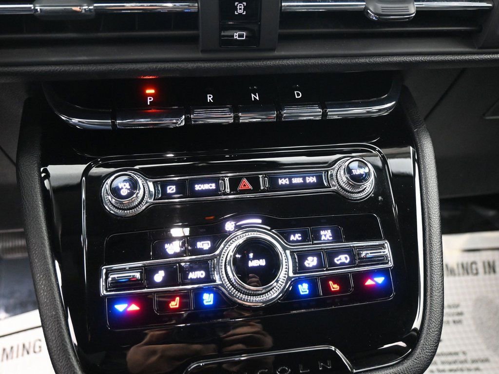 Used 2022 Lincoln Corsair AWD w/ Equipment Group 101A image 14