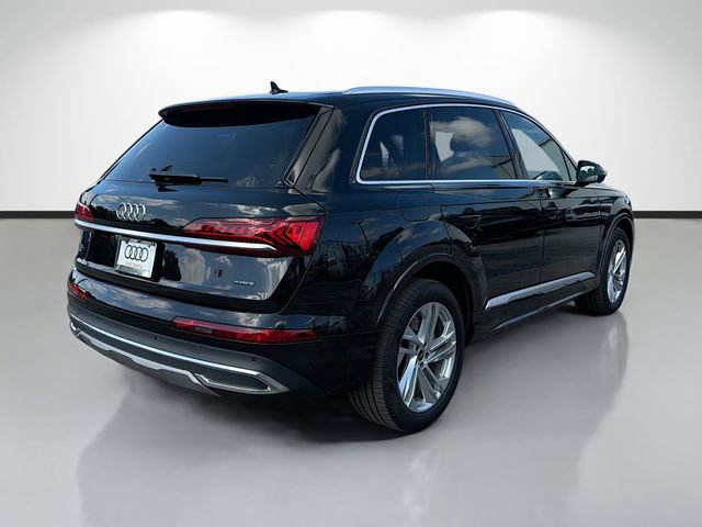 Used 2023 Audi Q7 3.0T Premium Plus w/ Premium Plus Package AWD/4WD image 3