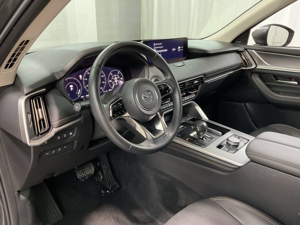 Used 2024 MAZDA CX-90 Plug-In Hybrid w/ Premium Pkg AWD/4WD image 17