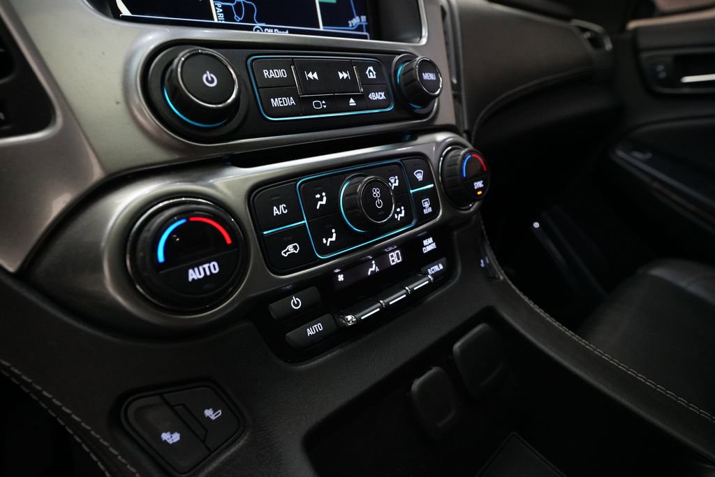 Used 2017 Chevrolet Suburban LT image 22