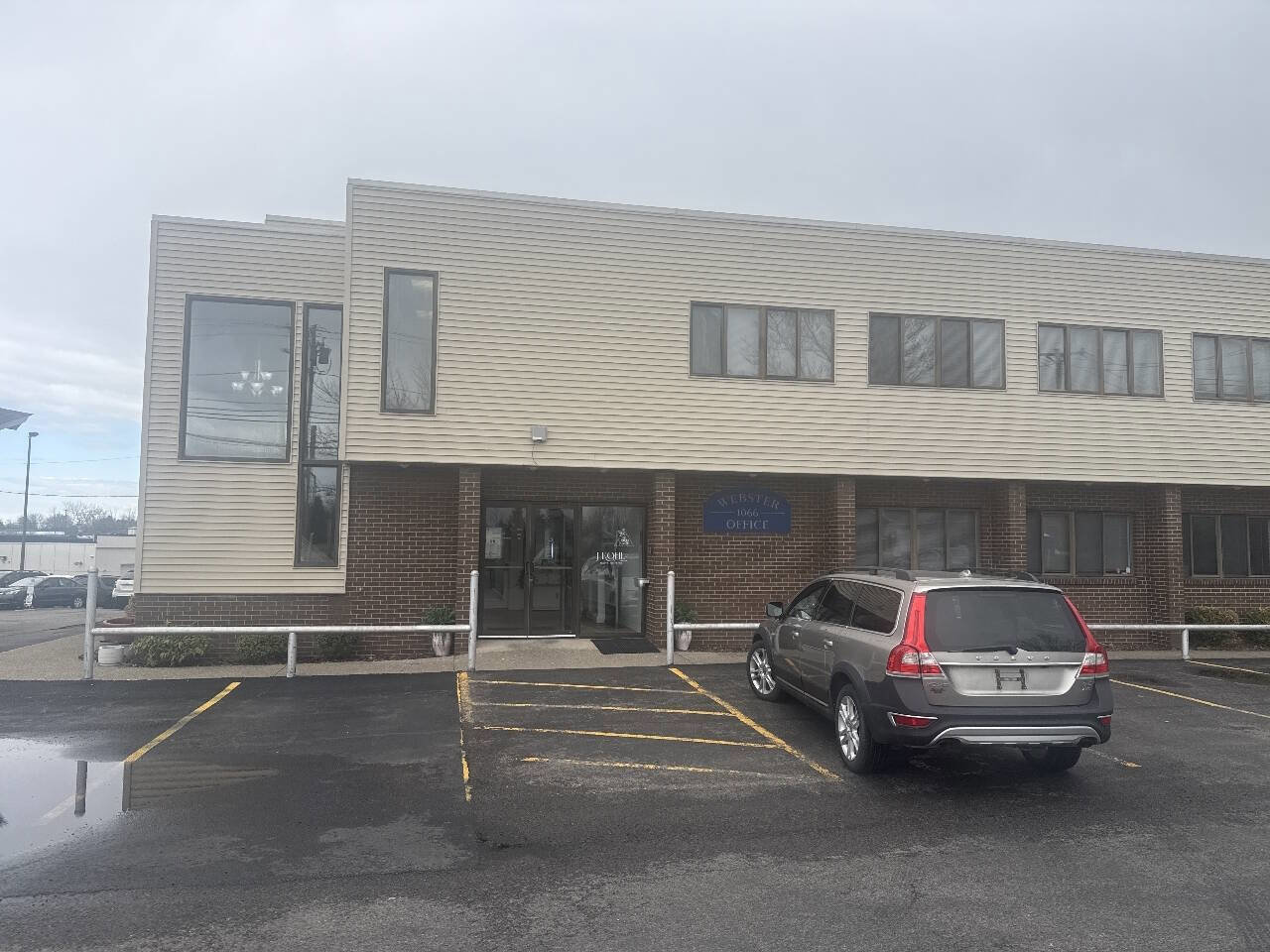 Used 2016 Volvo XC70 T5 Platinum w/ Protection Package AWD/4WD image 19