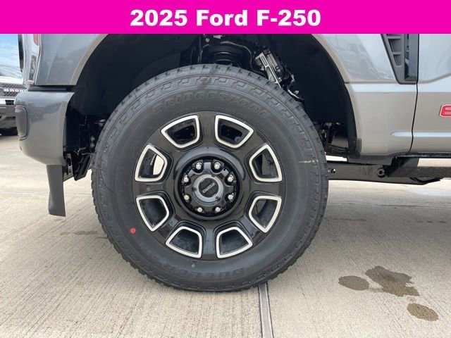 New 2025 Ford F250 Platinum image 9