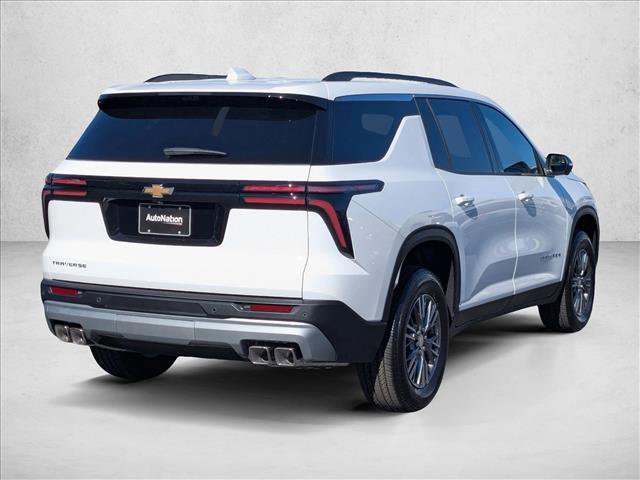 New 2026 Chevrolet Traverse LT w/ Driver Confidence Package image 2