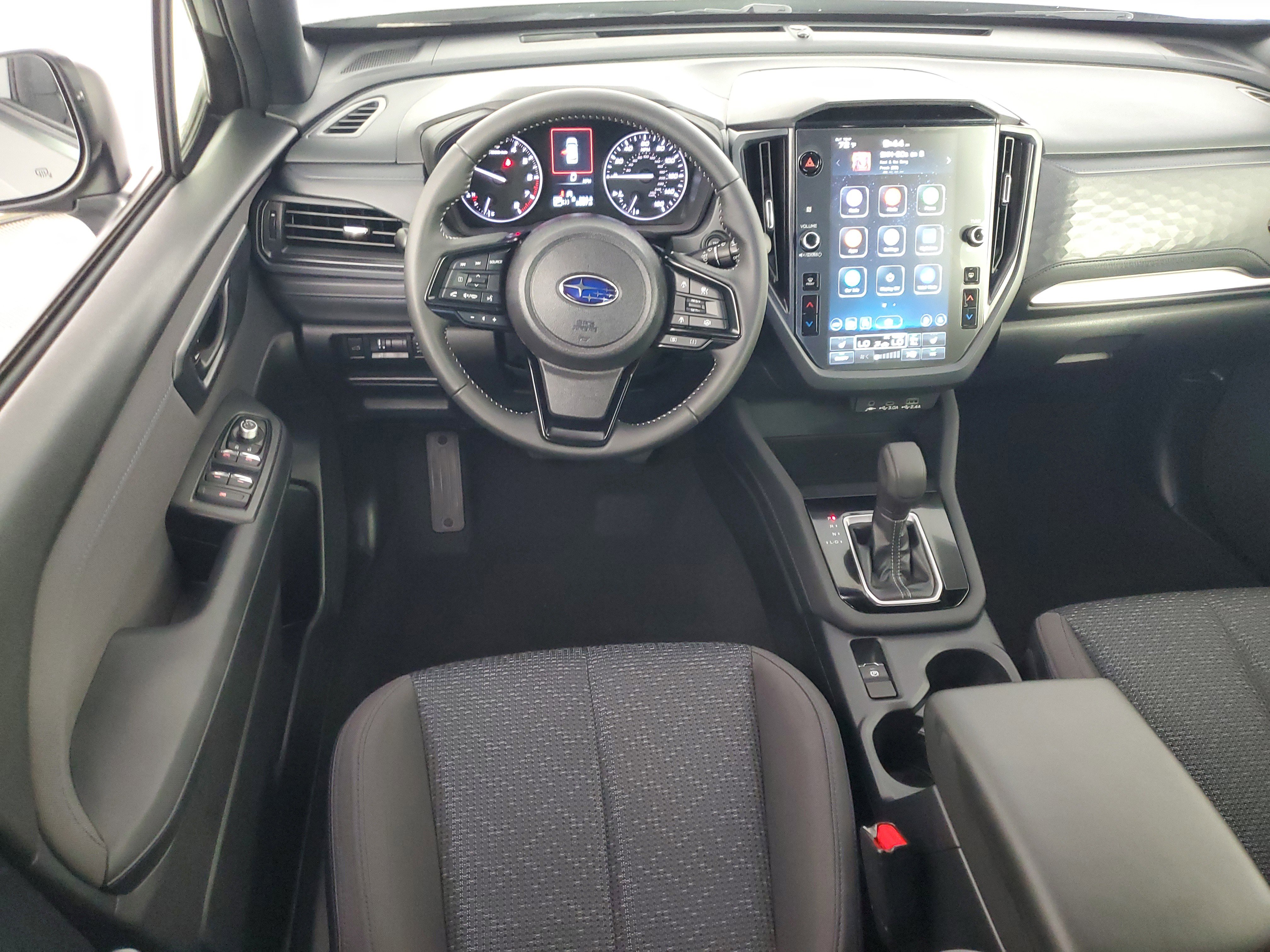 Used 2025 Subaru Forester Premium AWD/4WD image 14