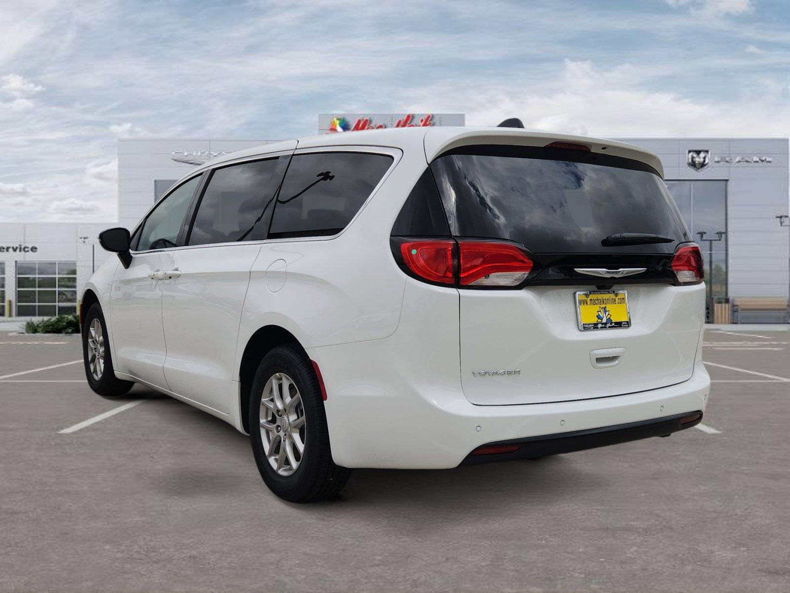 New 2026 Chrysler Voyager LX image 3