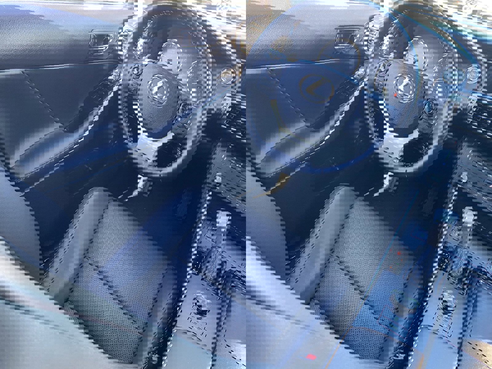 Used 2016 Lexus IS 200t image 15