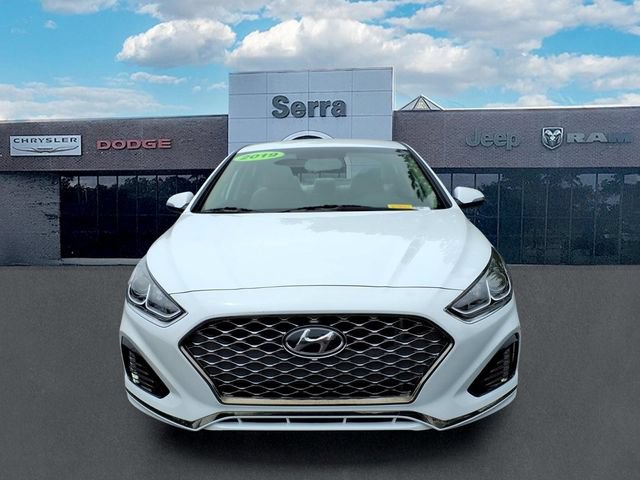 Used 2019 Hyundai Sonata SEL w/ Winter Weather Package FWD image 2
