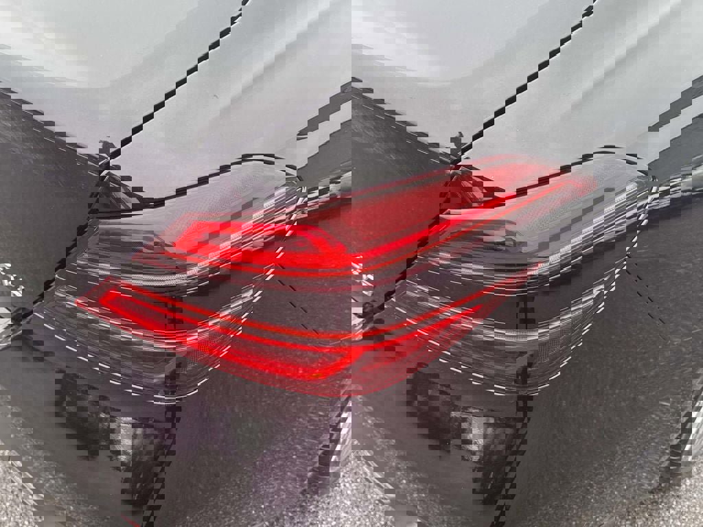 Used 2024 Genesis G70 3.3T Advanced w/ Sport Prestige Package image 11