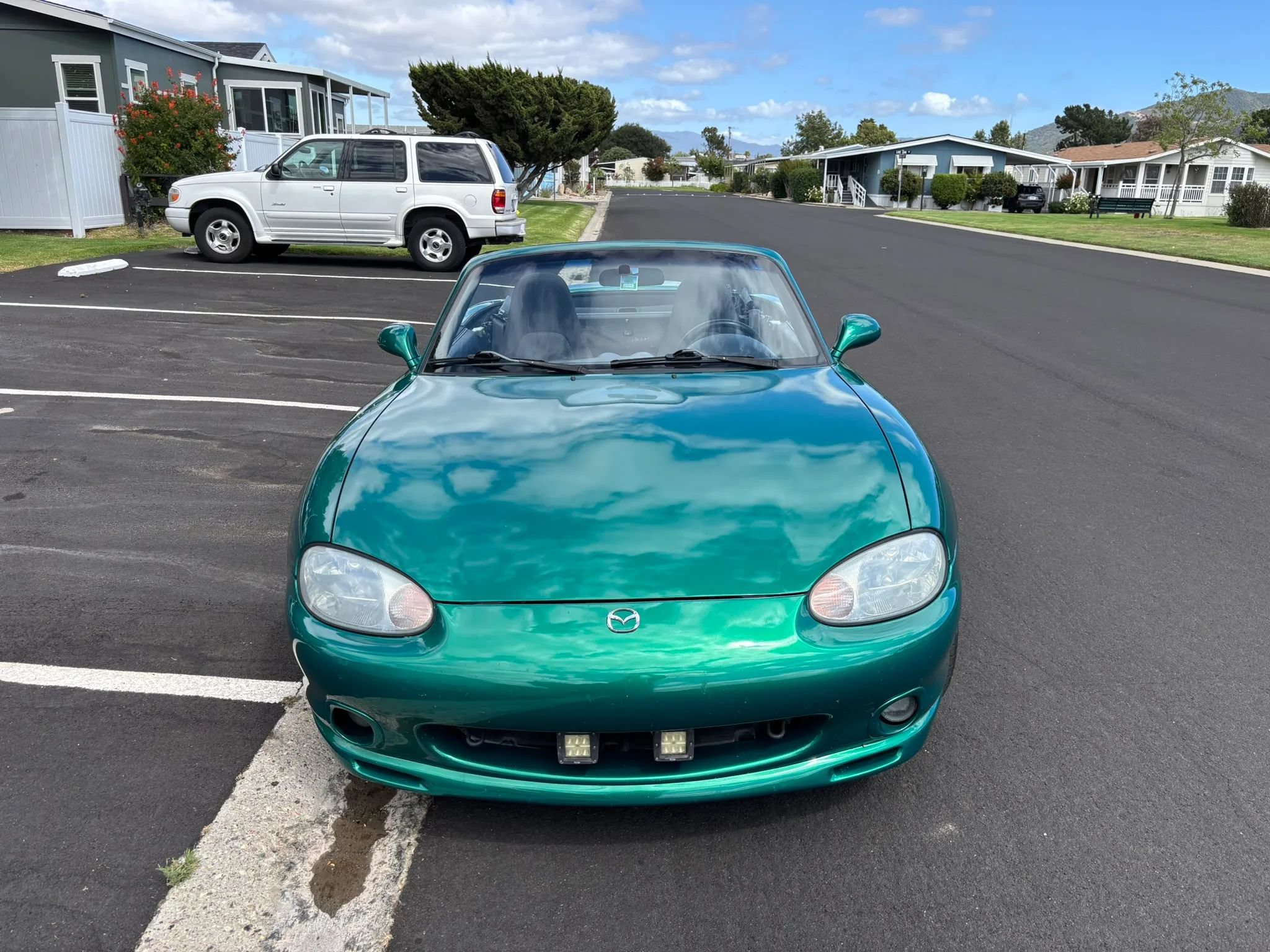 Used 2000 MAZDA MX-5 Miata RWD image 5