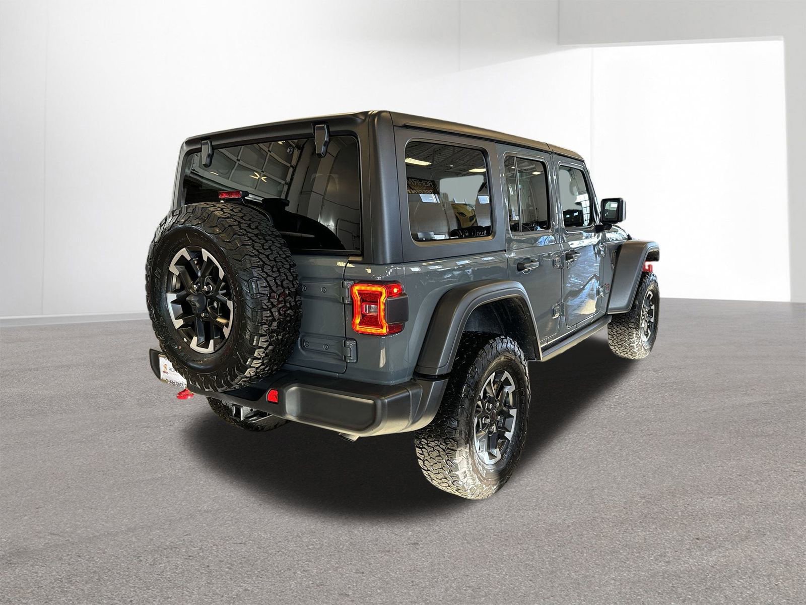 Used 2025 Jeep Wrangler Rubicon image 32