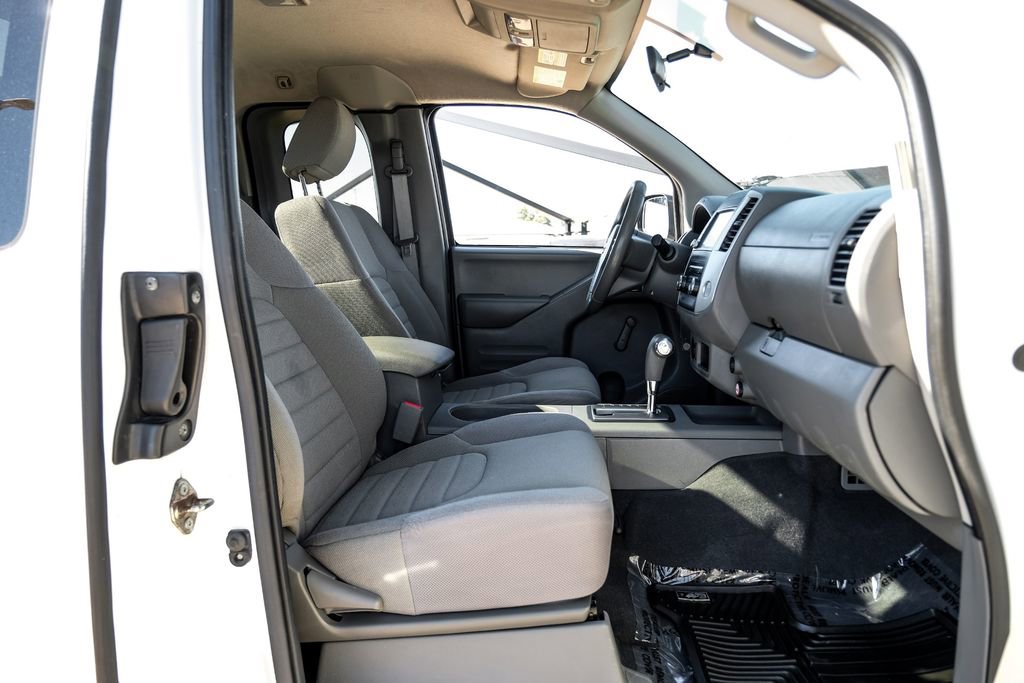 Used 2019 Nissan Frontier S image 30