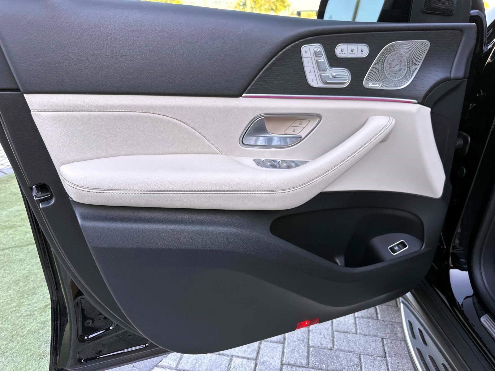 Certified 2025 Mercedes-Benz GLE 350 4MATIC image 17