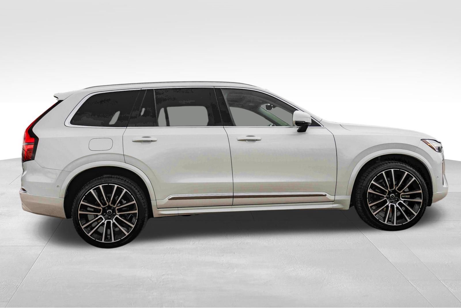 New 2026 Volvo XC90 B6 Ultra w/ Lounge Package AWD/4WD image 4