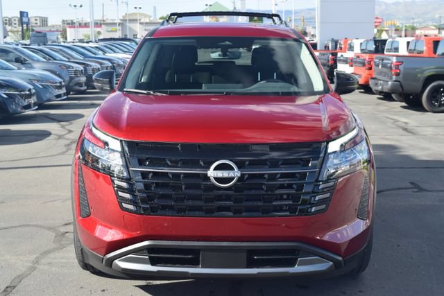 New 2026 Nissan Pathfinder SL AWD/4WD image 3