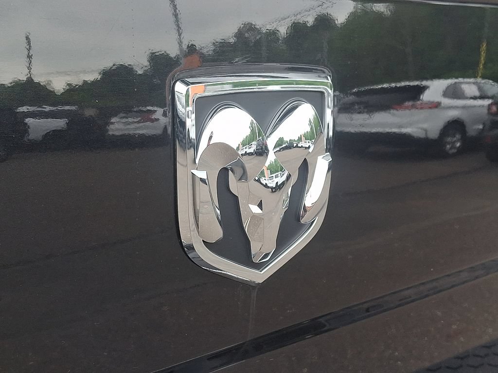 Used 2016 RAM 2500 Power Wagon w/ Luxury Group AWD/4WD image 31