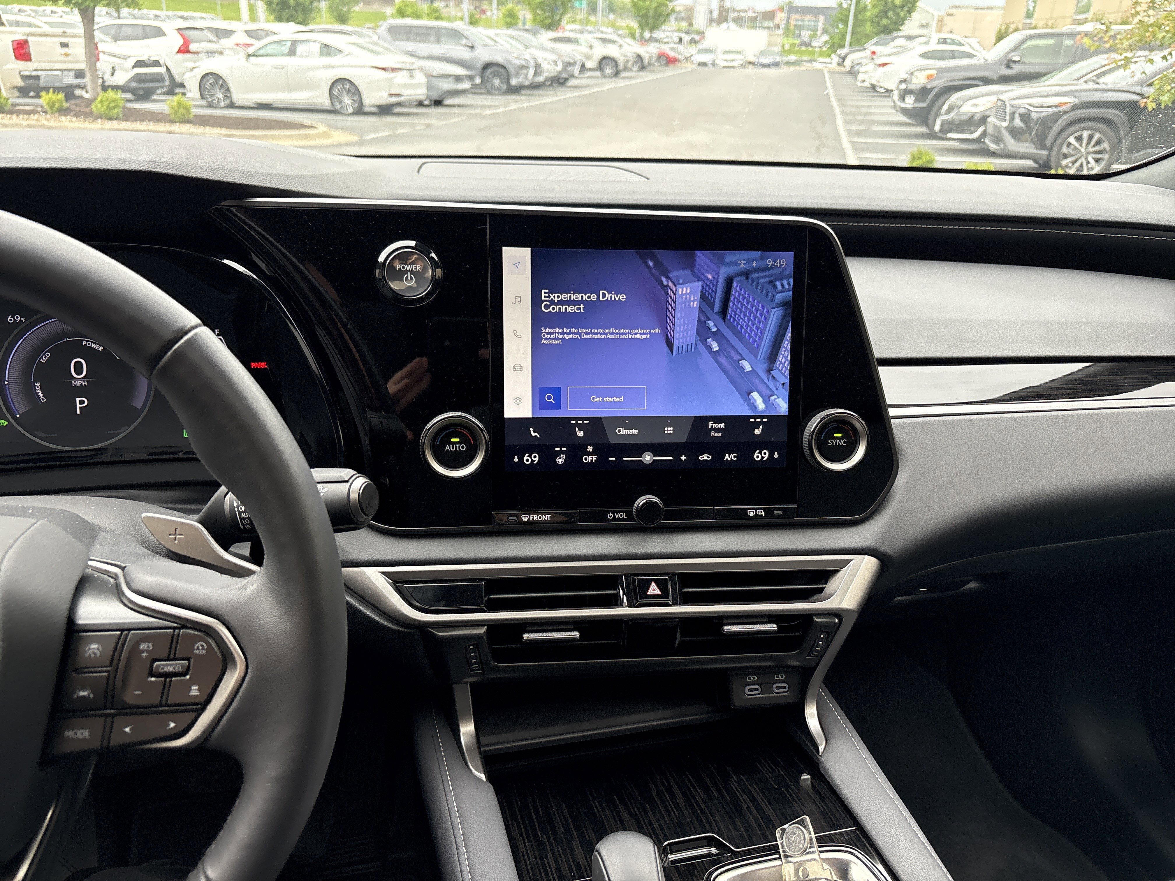 Used 2024 Lexus RX 350h w/ Cold Area Package AWD/4WD image 7