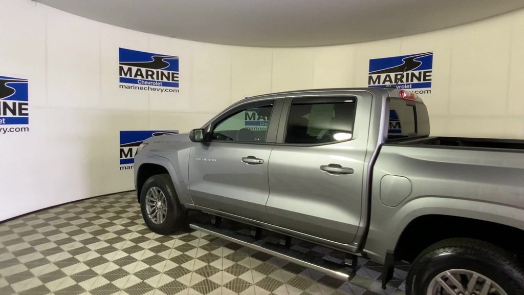 Used 2024 Chevrolet Colorado LT w/ LT Convenience Package III AWD/4WD image 8