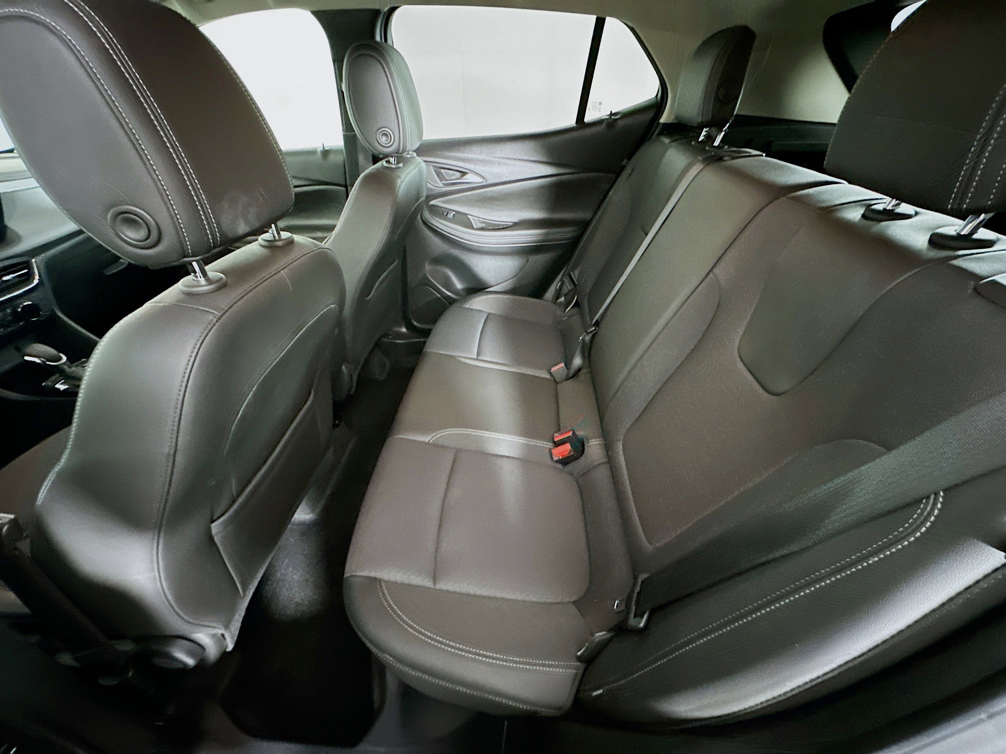 Used 2025 Buick Encore GX Preferred image 26