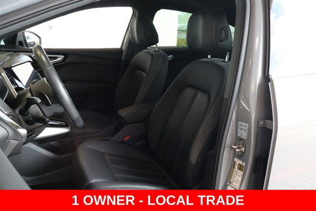 Used 2023 Audi Q4 e-tron Prestige image 15