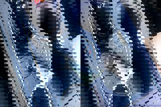 Used 2024 Cadillac XT4 Luxury image 11