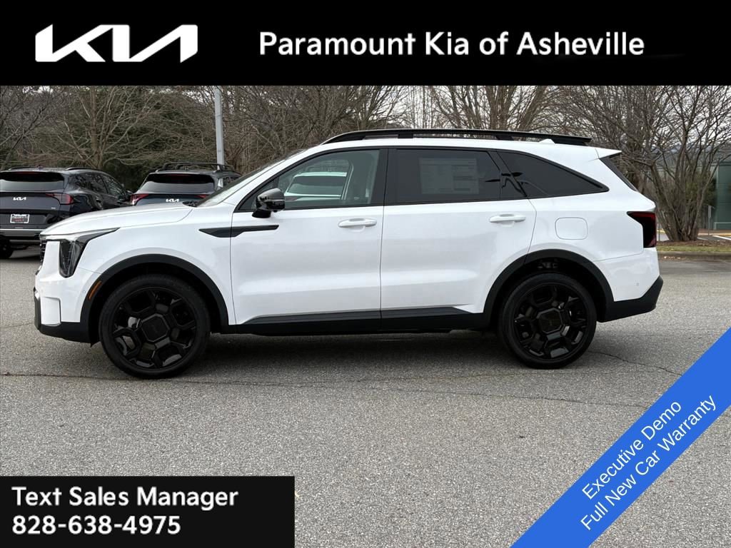 Used 2025 Kia Sorento SX image 3