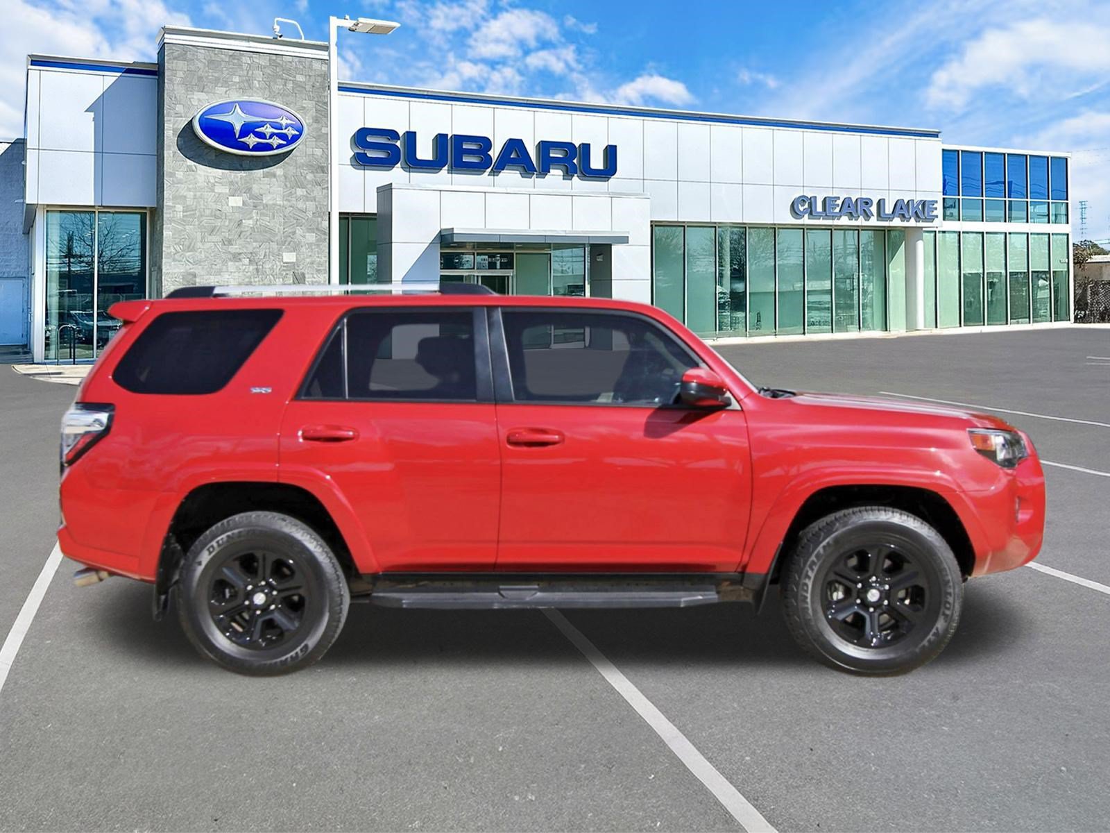 Used 2023 Toyota 4Runner SR5 AWD/4WD image 7