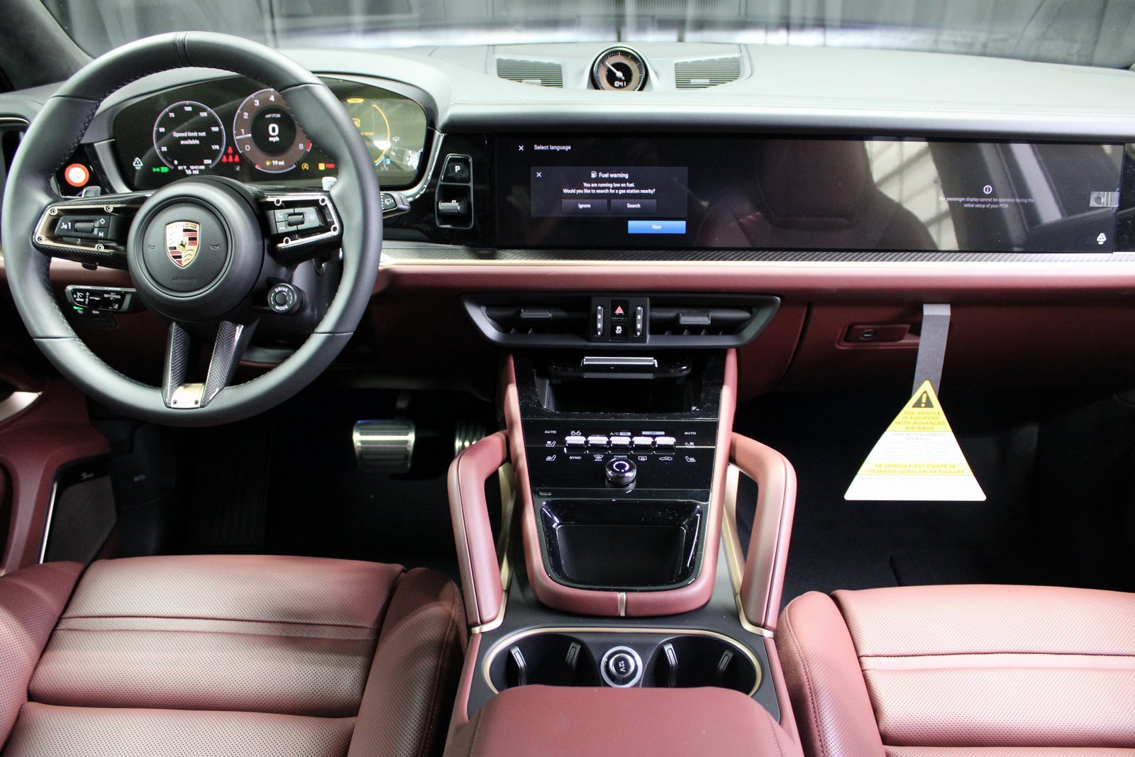 New 2025 Porsche Cayenne GTS image 27