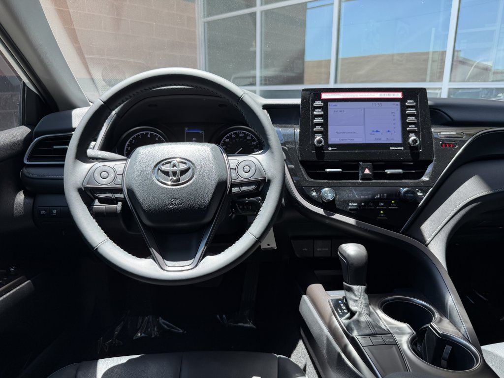 Used 2024 Toyota Camry SE FWD image 16