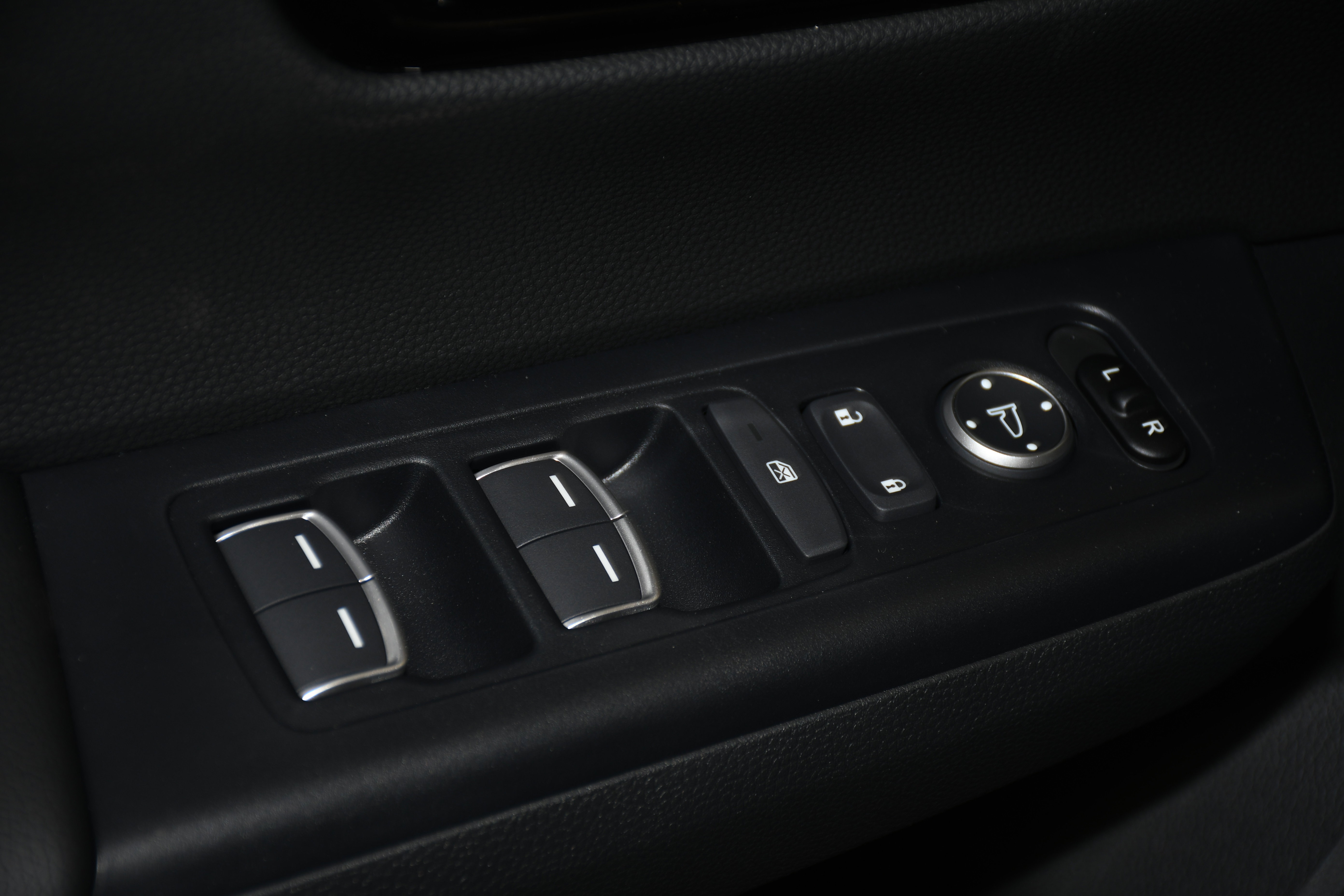 New 2026 Honda CR-V Sport Touring image 6