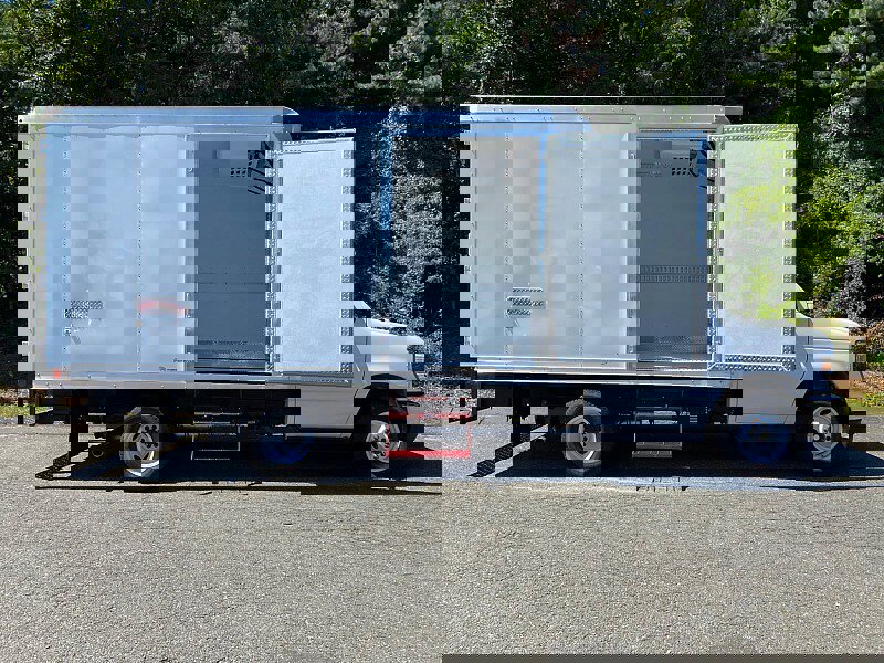 New 2026 Ford E-450 and Econoline 450 Super Duty w/ Power Equipment Group image 5