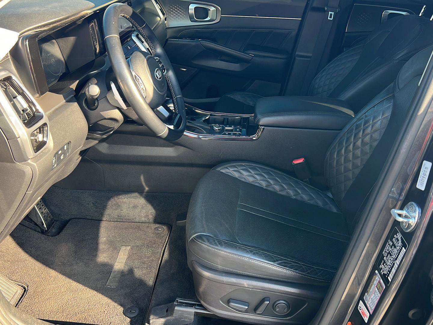 Used 2021 Kia Sorento SX image 10