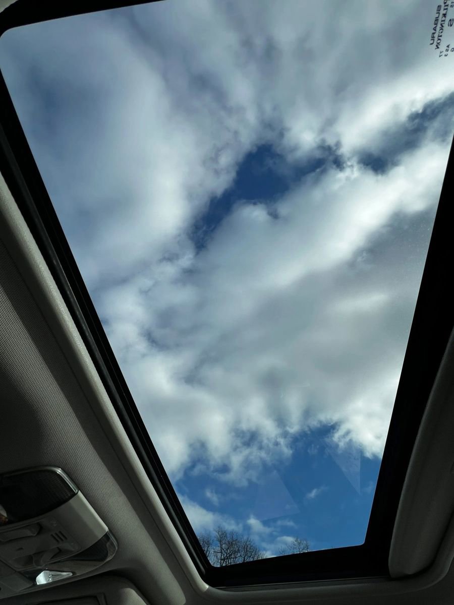 Used 2011 Subaru Legacy 2.5i Limited image 21