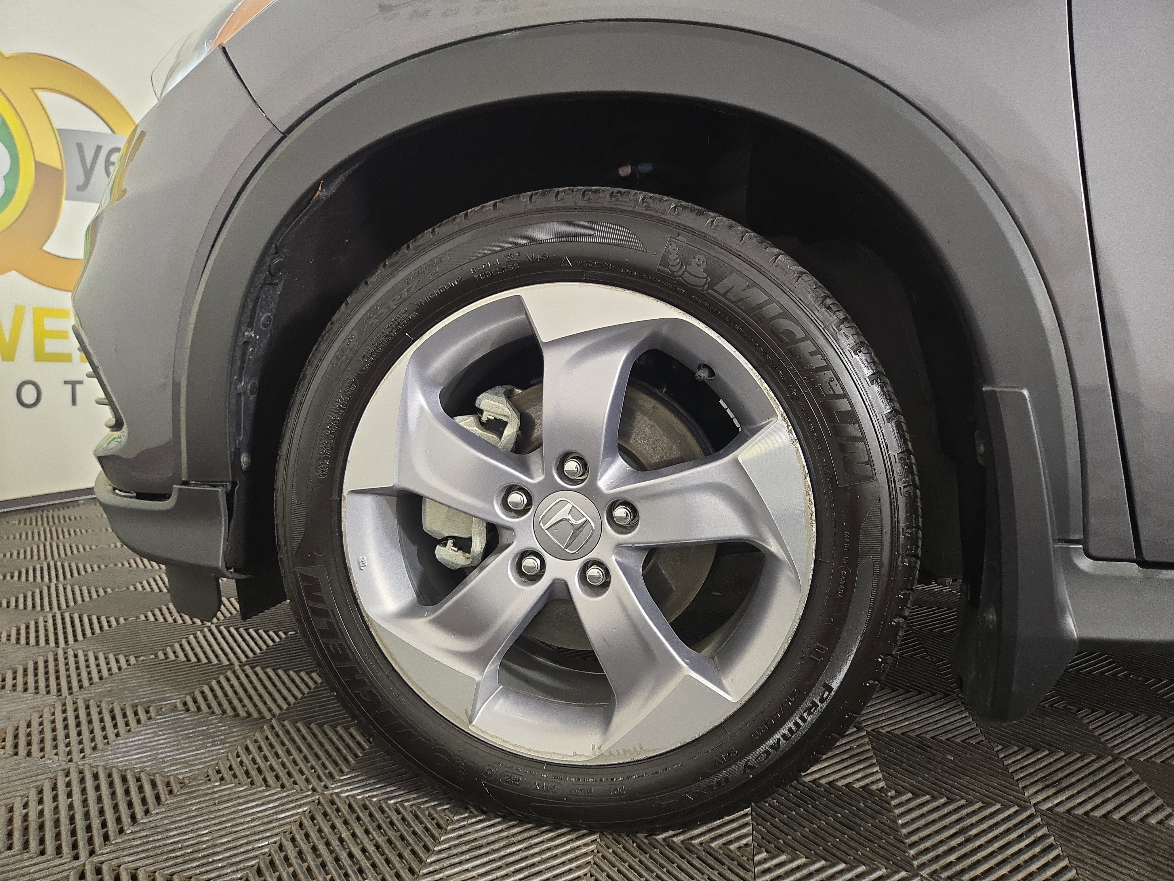 Used 2021 Honda HR-V LX image 30