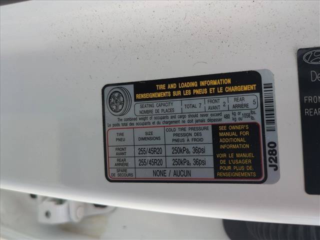 Used 2025 Hyundai Santa Fe Limited AWD/4WD image 14