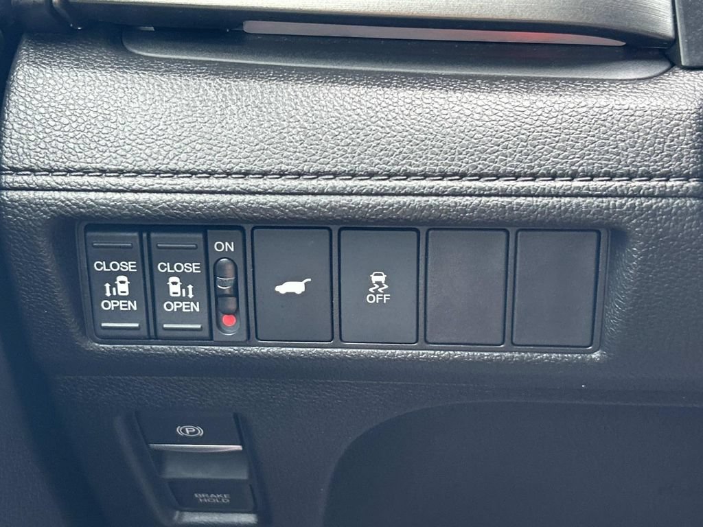 Used 2025 Honda Odyssey Sport-L image 40