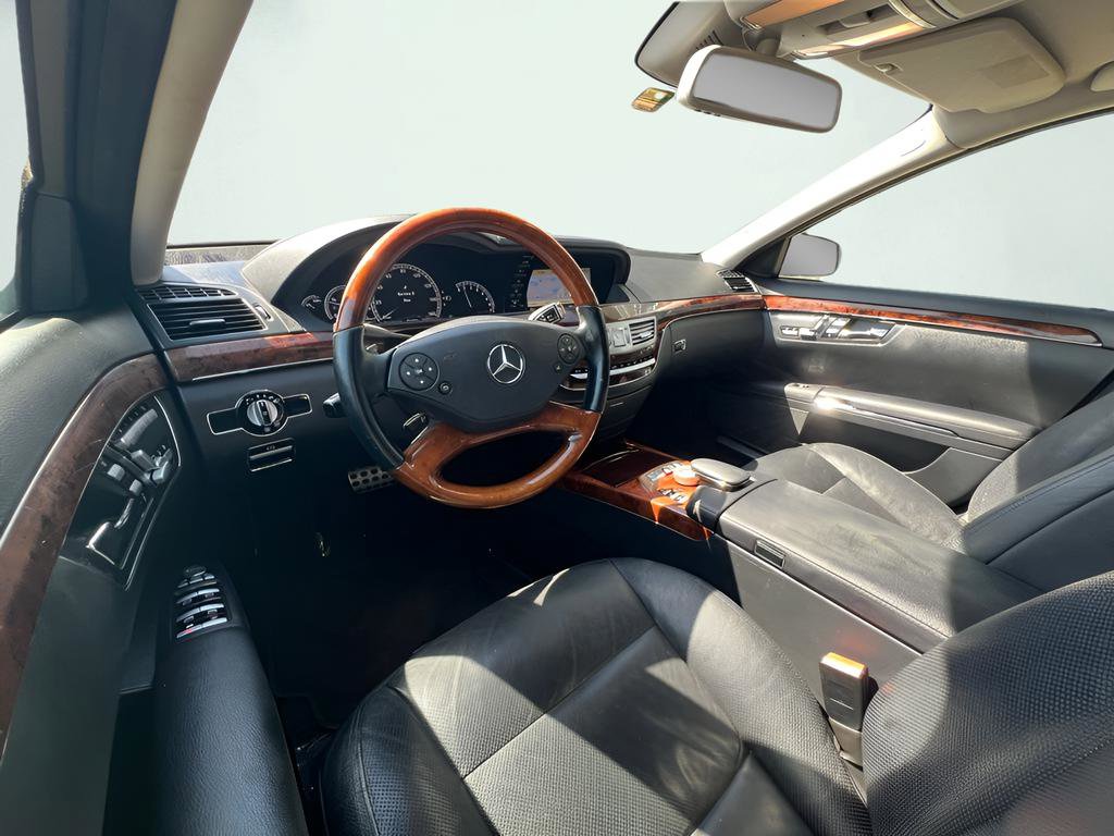Used 2010 Mercedes-Benz S 550 image 34