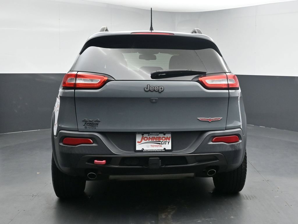 Used 2014 Jeep Cherokee Trailhawk w/ Comfort/Convenience Group AWD/4WD image 8