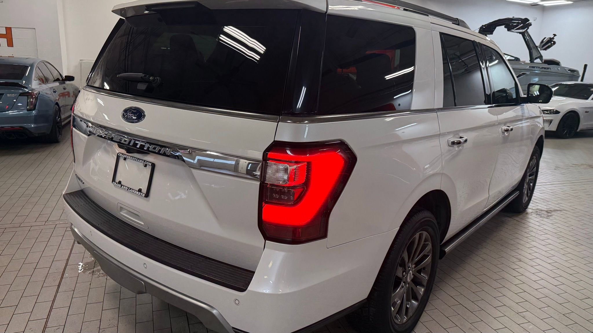 Used 2019 Ford Expedition Limited image 21