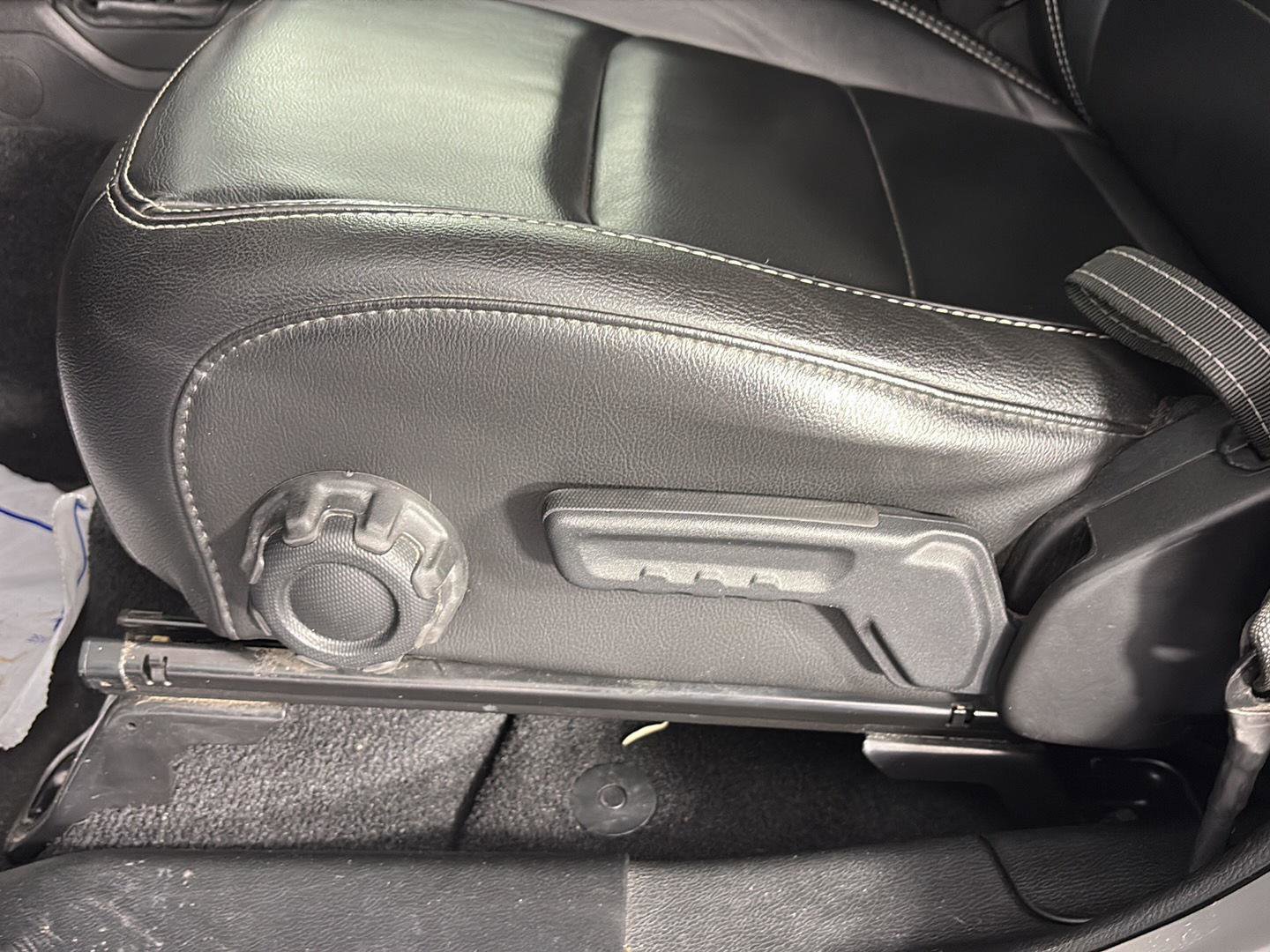 Used 2021 Jeep Gladiator Overland w/ Popular Equipment Package image 25