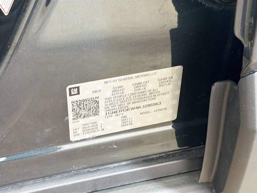 Used 2019 Chevrolet Traverse LT FWD image 34