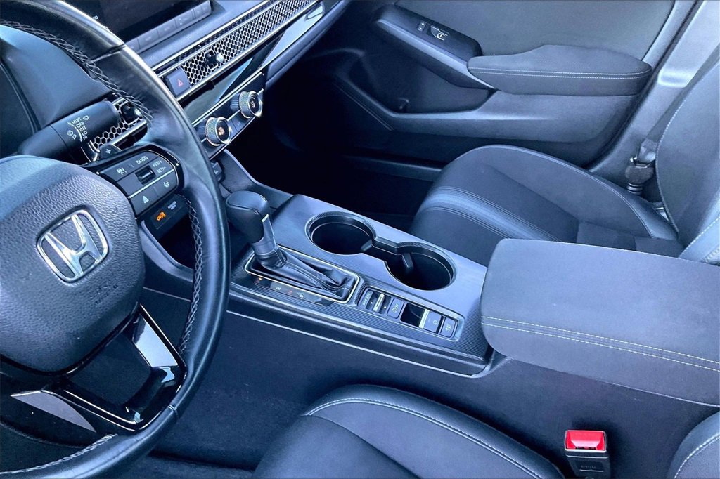 Used 2024 Honda Civic Sport image 15