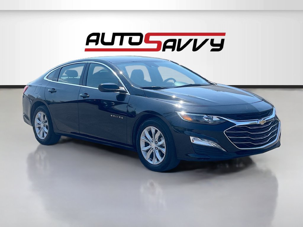 Used 2025 Chevrolet Malibu LT FWD image 1