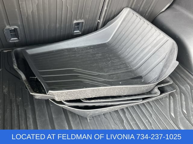 Certified 2024 Chevrolet Equinox EV LT FWD image 33