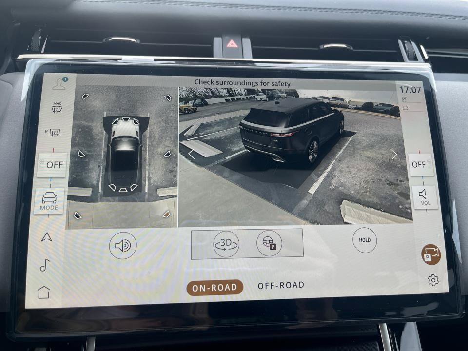 New 2026 Land Rover Range Rover Velar Dynamic SE AWD/4WD image 18