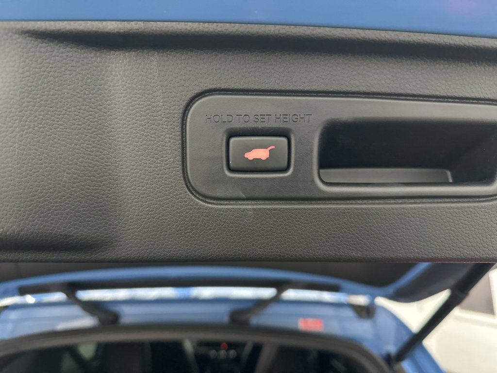 Used 2024 Honda Pilot TrailSport image 37