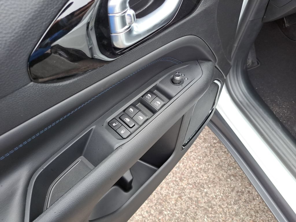 New 2026 Jeep Compass Limited AWD/4WD image 14