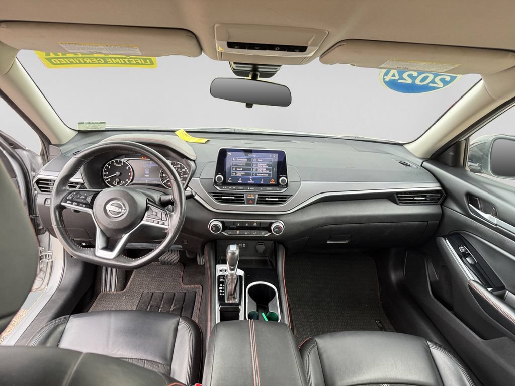 Used 2024 Nissan Altima 2.5 SR FWD image 22