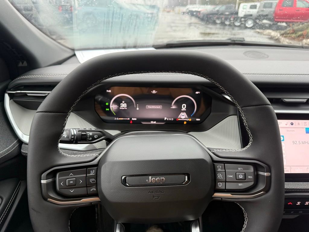 New 2026 Jeep Cherokee Laredo image 40